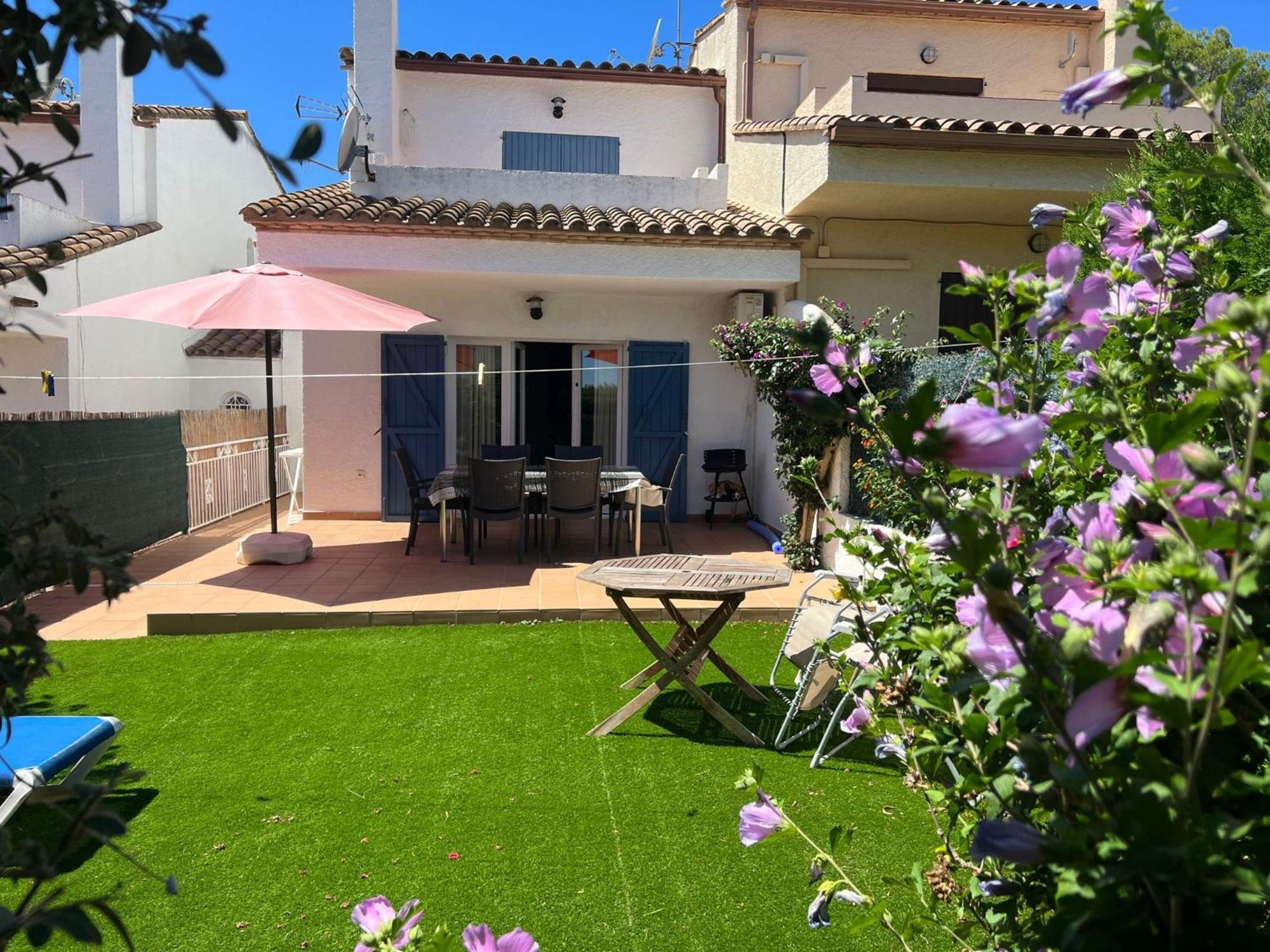 Breda 4A Vila Torroella de Montgrí Exterior foto